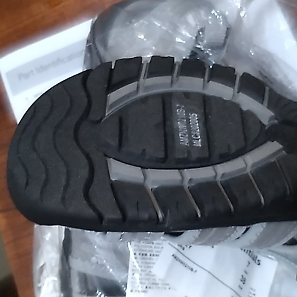 Amazon Essentials Size 7 - Picture 8 of 16